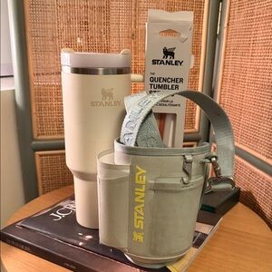 Stanley Beige Tumbler with Carrier and New Straws
